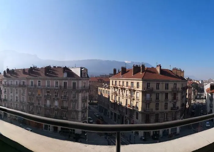 Le Balcon De L'aigle דירה